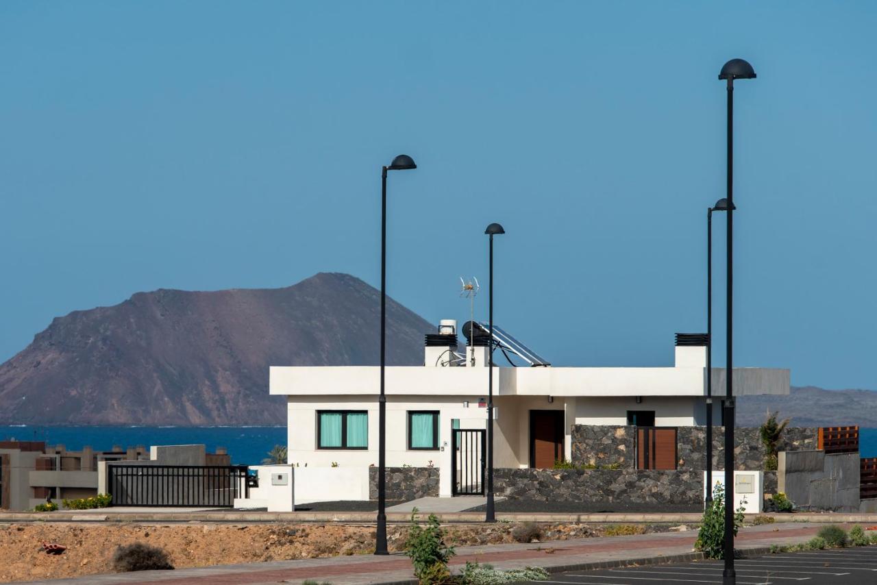 Ereza Villa Boraen คอร์ราเลโฮ ภายนอก รูปภาพ